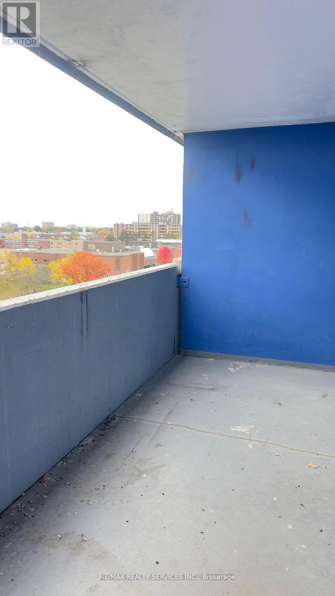 806 - 40 Panorama Court, Toronto, Ontario M9V 4M1 - Photo 12 - W12635324