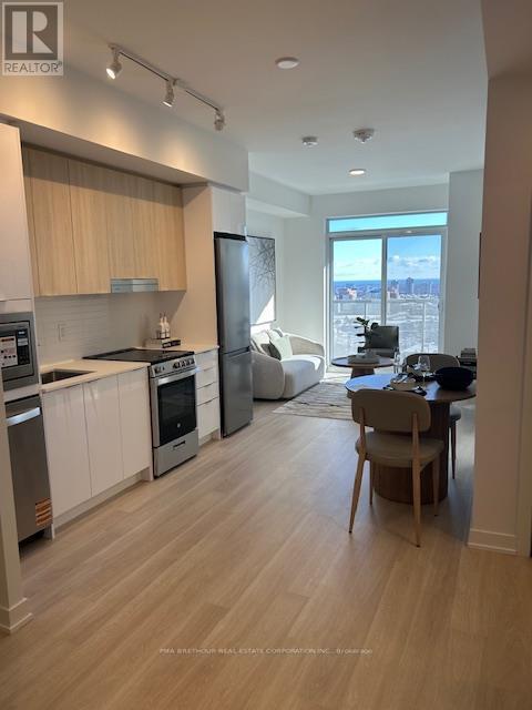 1704 - 5105 Hurontario Street N, Mississauga, Ontario L4Z 0C9 - Photo 8 - W12635332