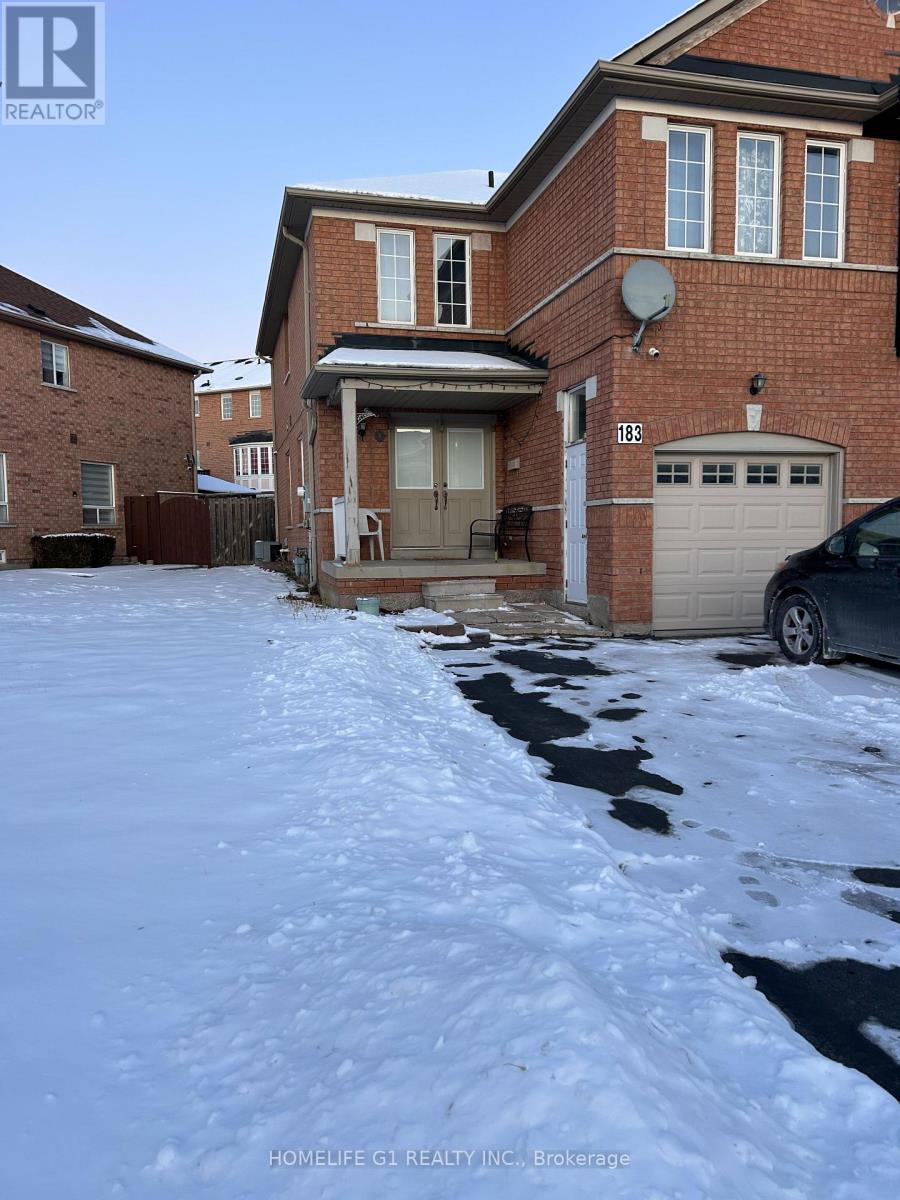 183 Toba Crescent, Brampton, Ontario  L6Z 4W3 - Photo 2 - W12635350