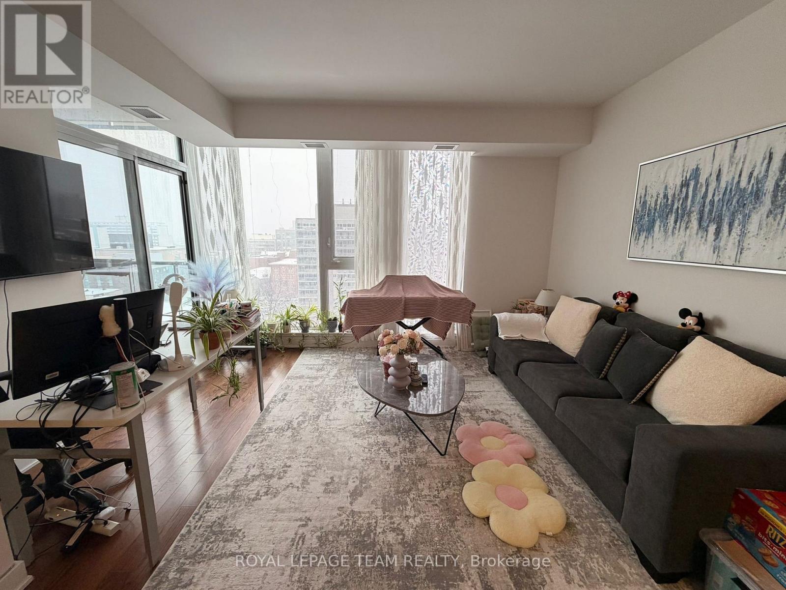 908 - 179 Metcalfe Street, Ottawa, Ontario K2P 1P7 - Photo 14 - X12635352