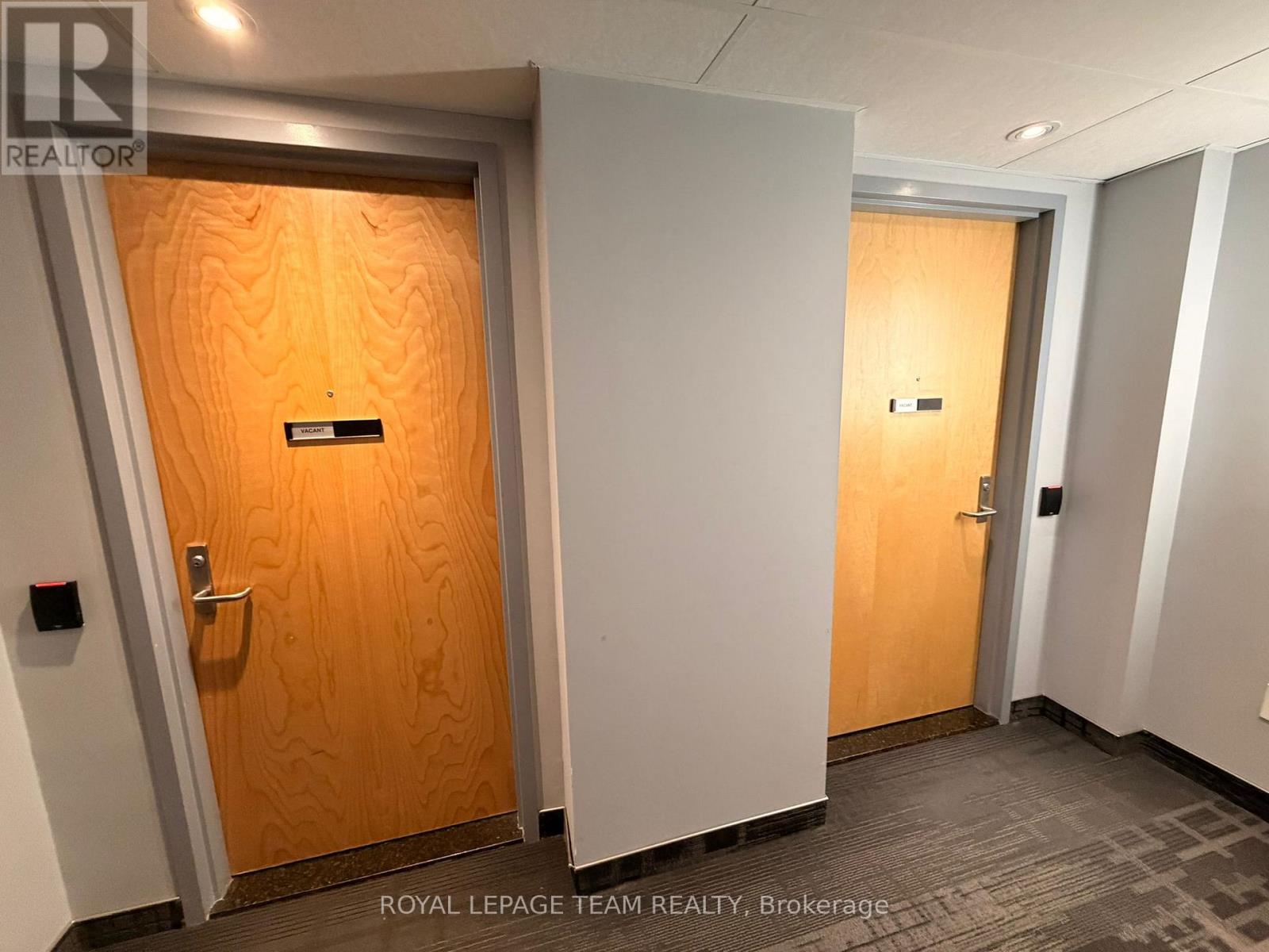 908 - 179 Metcalfe Street, Ottawa, Ontario K2P 1P7 - Photo 21 - X12635352