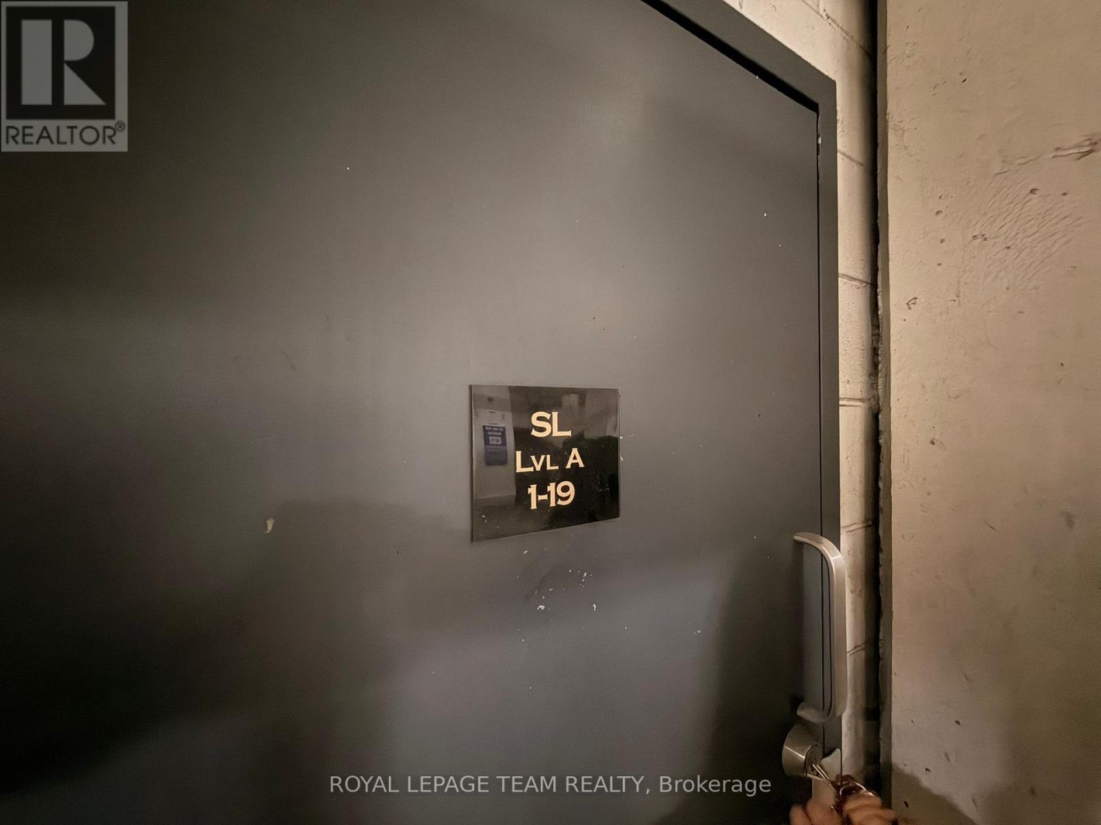 908 - 179 Metcalfe Street, Ottawa, Ontario K2P 1P7 - Photo 29 - X12635352