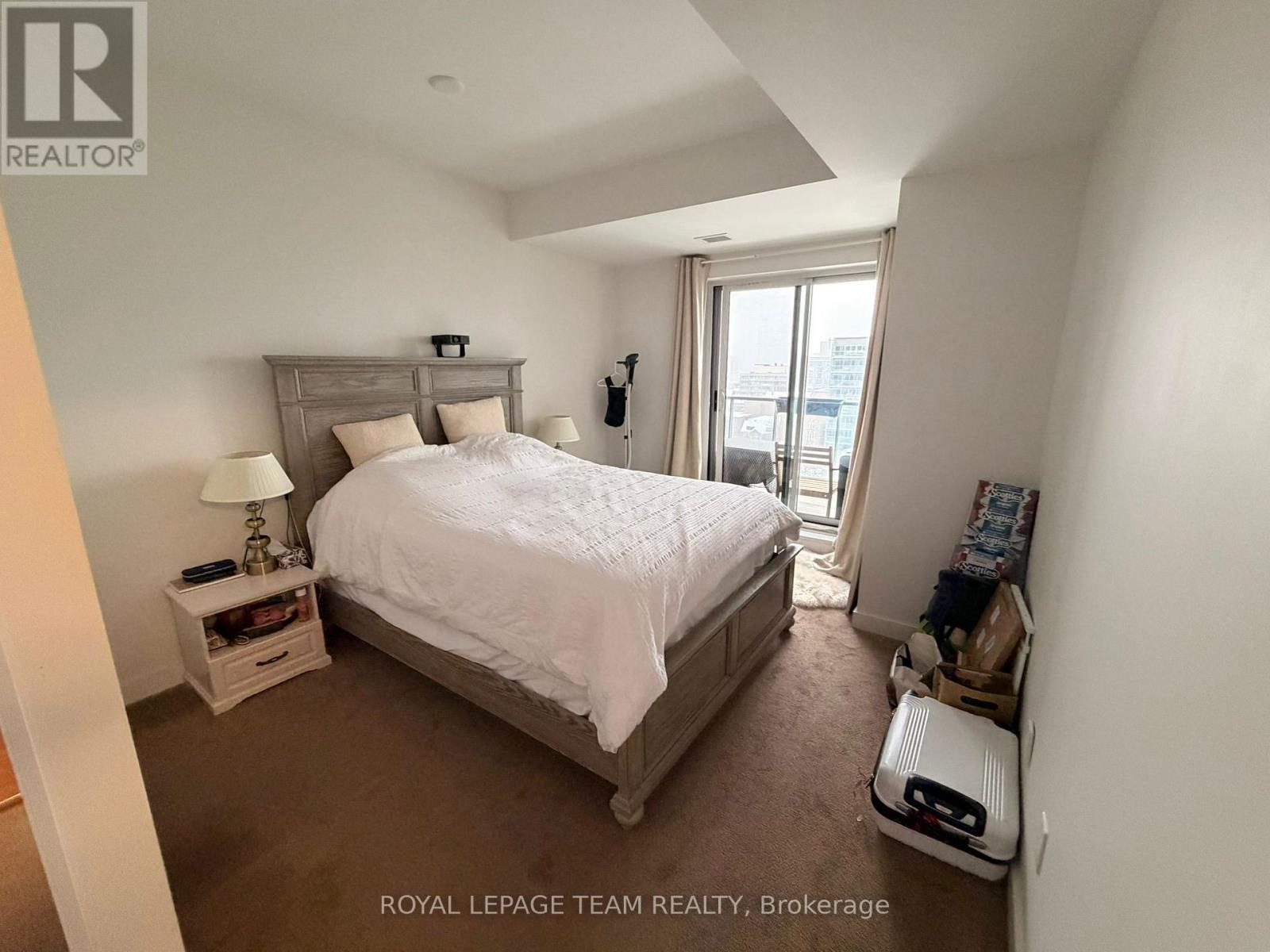 908 - 179 Metcalfe Street, Ottawa, Ontario K2P 1P7 - Photo 8 - X12635352