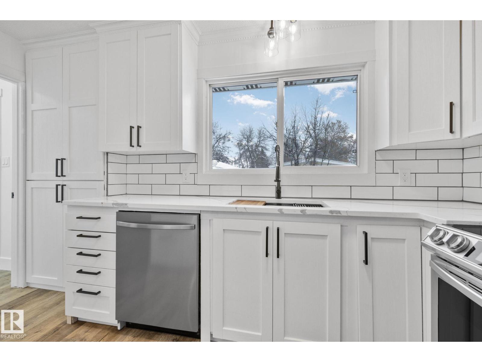 16 Larose Dr, St. Albert, Alberta  T8N 1S6 - Photo 8 - E4467642