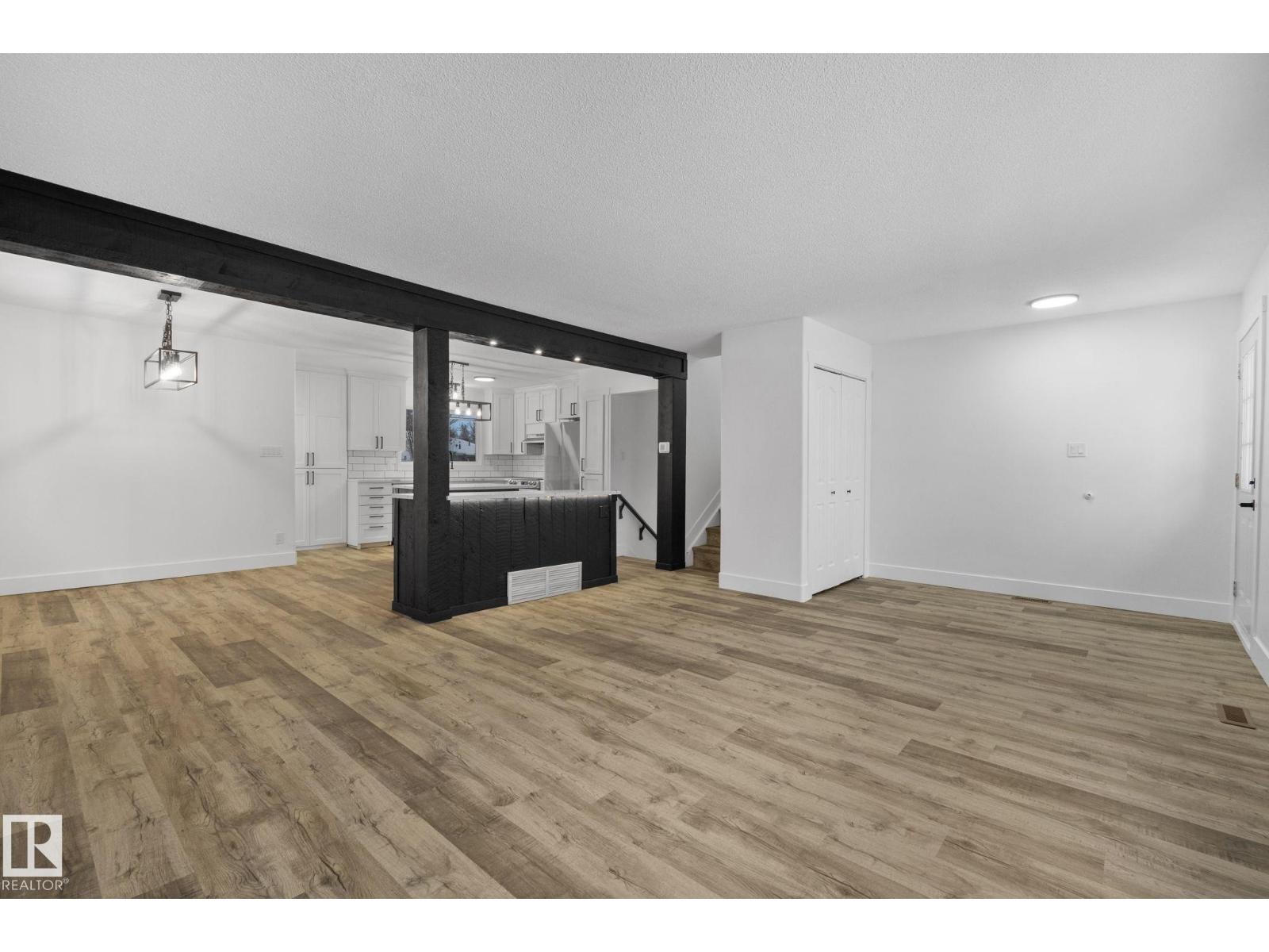 16 Larose Dr, St. Albert, Alberta  T8N 1S6 - Photo 5 - E4467642