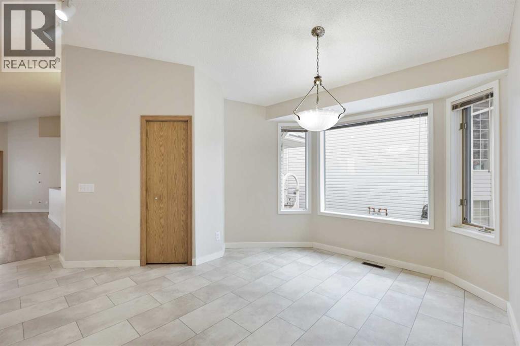 57 Citadel Gardens Nw, Calgary, Alberta  T3G 3X5 - Photo 7 - A2261992