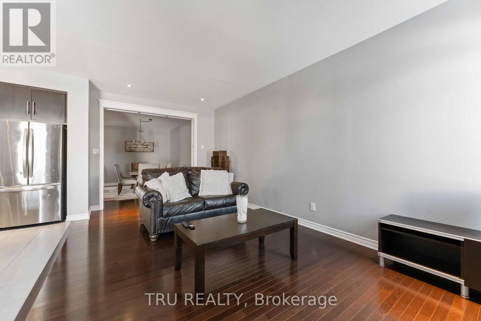 161 Claridge Drive, Ottawa, Ontario  K2J 5V8 - Photo 13 - X12635370