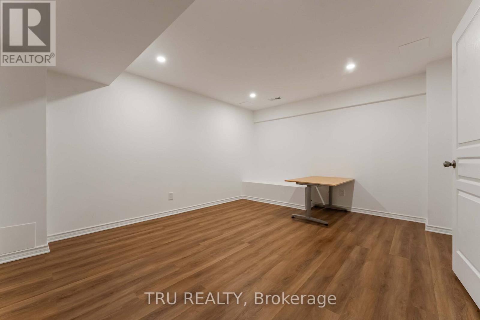 161 Claridge Drive, Ottawa, Ontario  K2J 5V8 - Photo 42 - X12635370