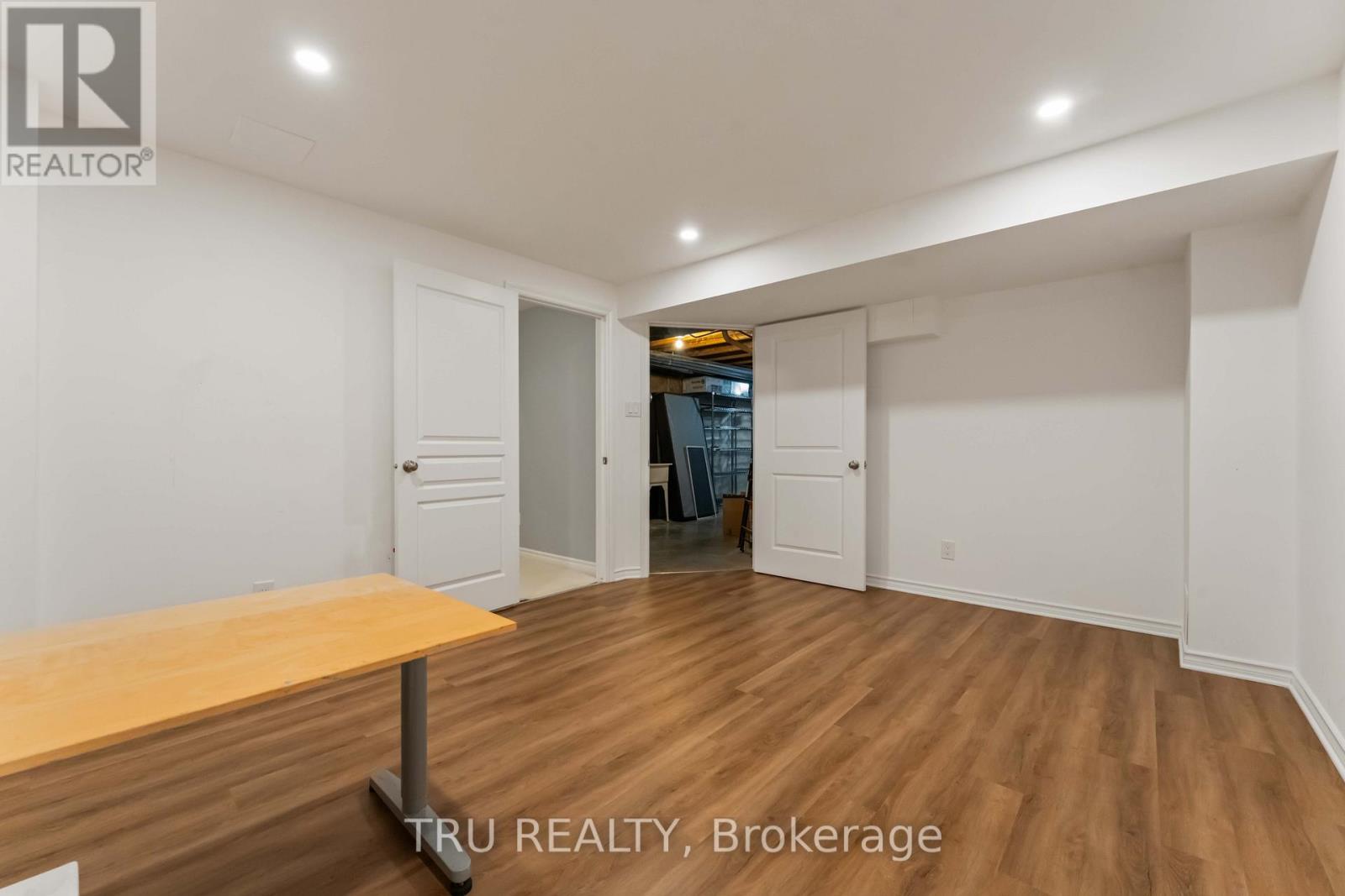 161 Claridge Drive, Ottawa, Ontario  K2J 5V8 - Photo 43 - X12635370