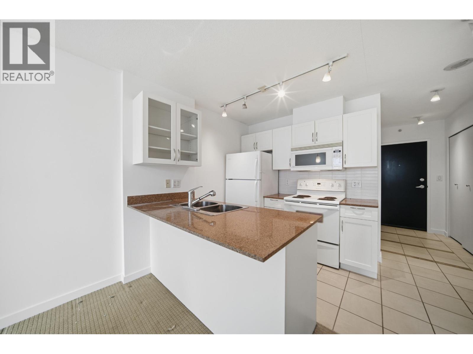 1908 938 Smithe Street, Vancouver, British Columbia  V6Z 3H8 - Photo 10 - R3074020