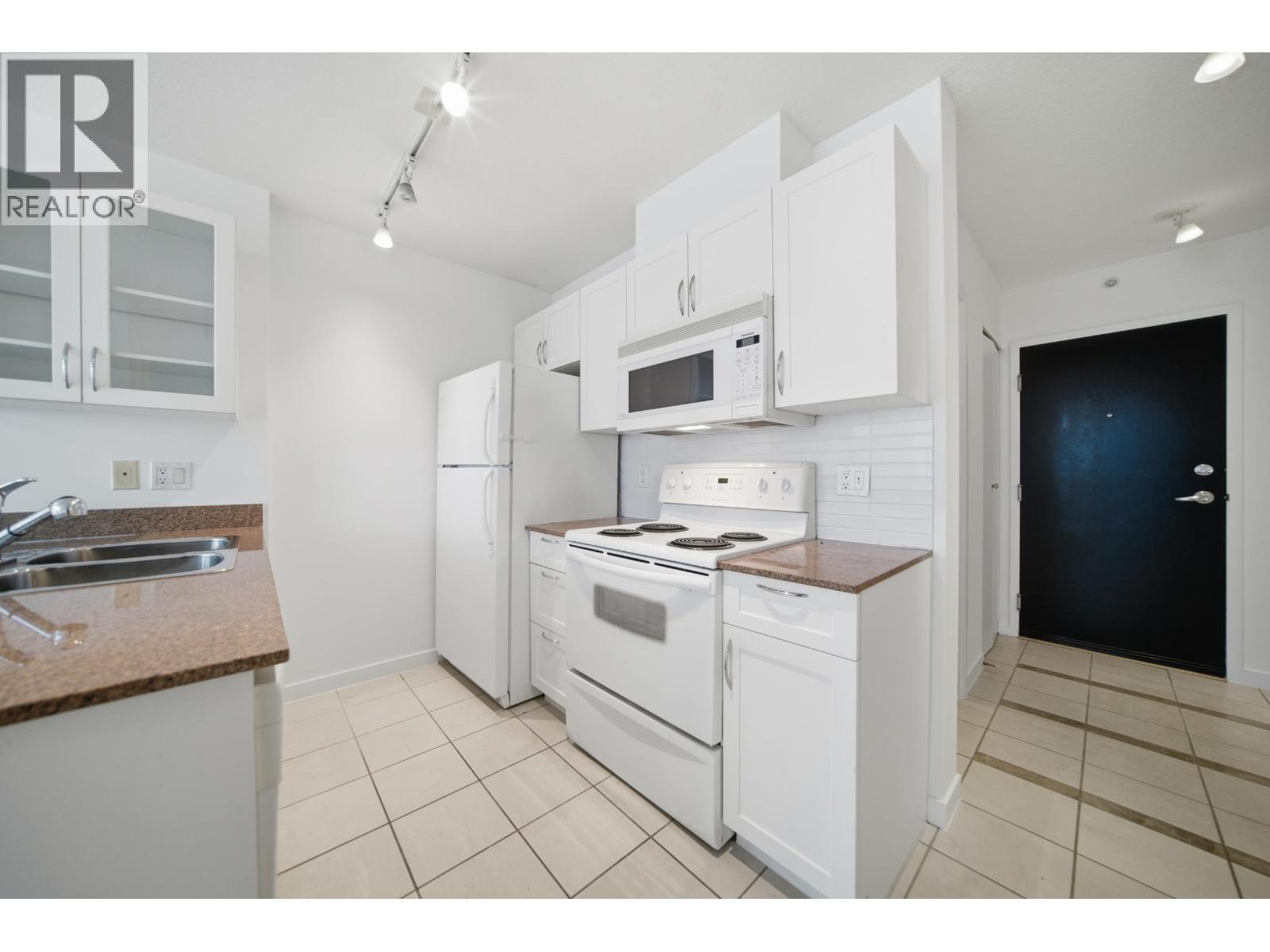 1908 938 Smithe Street, Vancouver, British Columbia  V6Z 3H8 - Photo 12 - R3074020