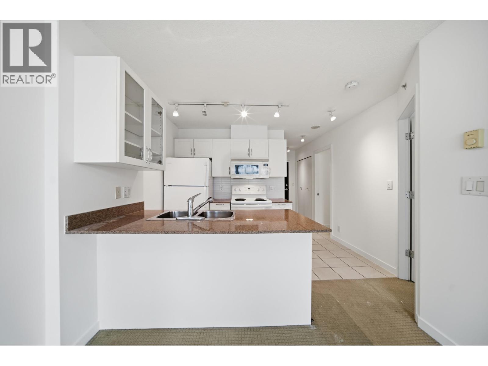 1908 938 Smithe Street, Vancouver, British Columbia  V6Z 3H8 - Photo 9 - R3074020