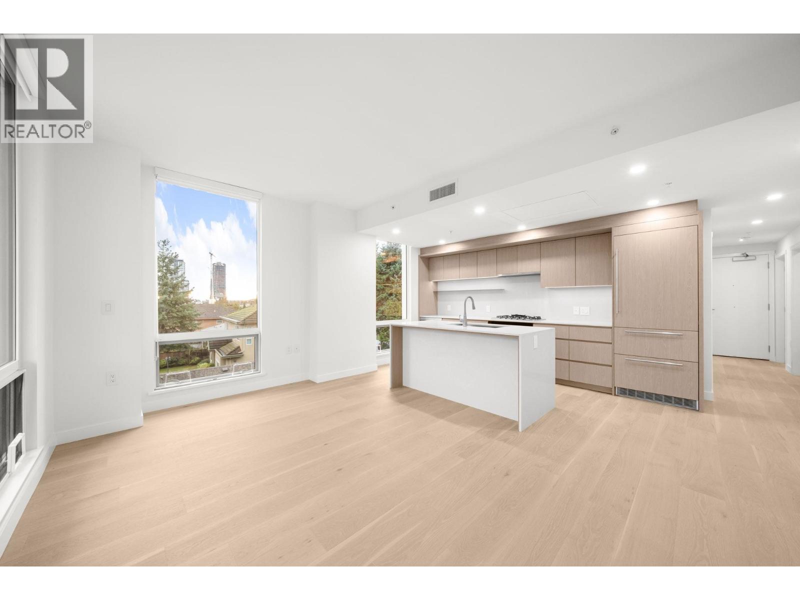 305 5212 CAMBIE STREET, vancouver, British Columbia