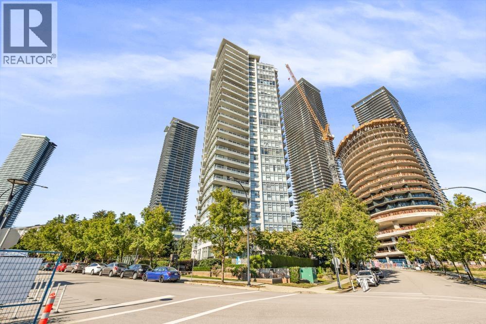 1908 2289 Yukon Crescent, Burnaby, British Columbia  V3E 3N2 - Photo 1 - R3074027