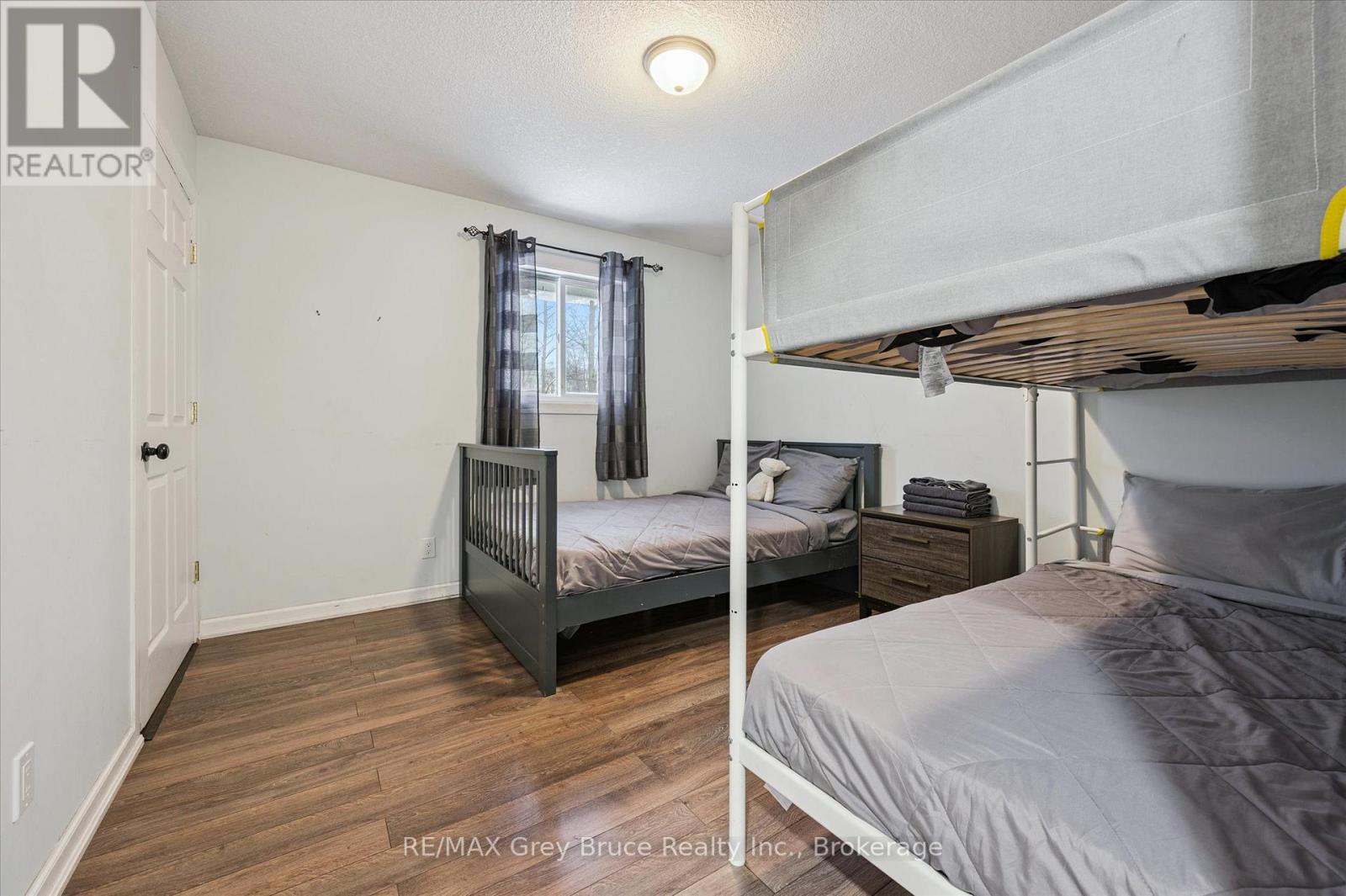 3 Sugarbush Road, South Bruce Peninsula, Ontario N0H 2T0 - Photo 15 - X12635364