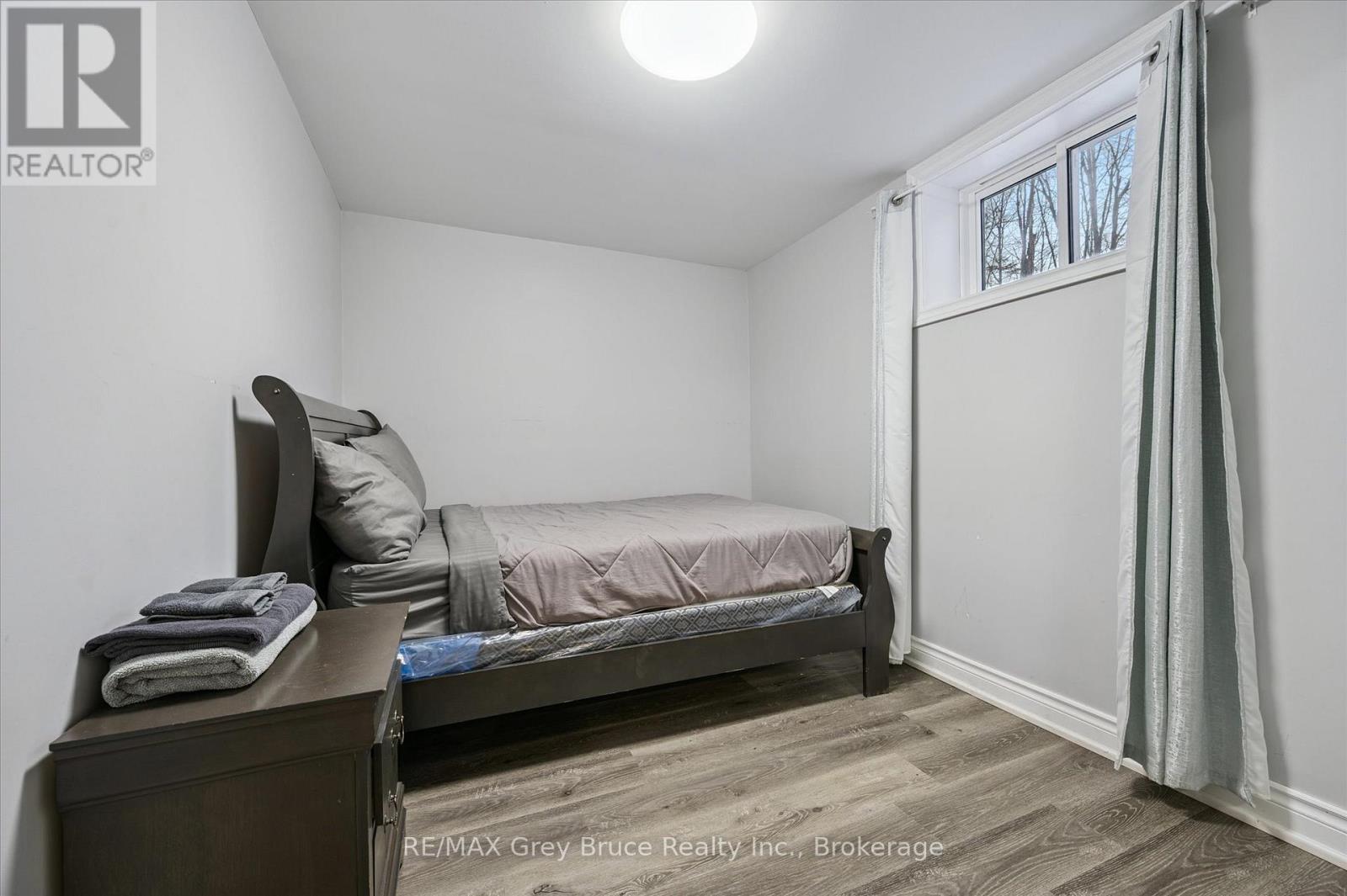 3 Sugarbush Road, South Bruce Peninsula, Ontario N0H 2T0 - Photo 32 - X12635364