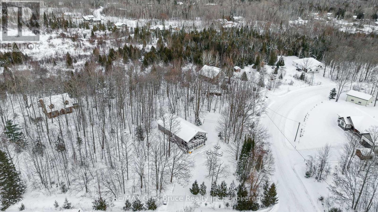 3 Sugarbush Road, South Bruce Peninsula, Ontario N0H 2T0 - Photo 47 - X12635364