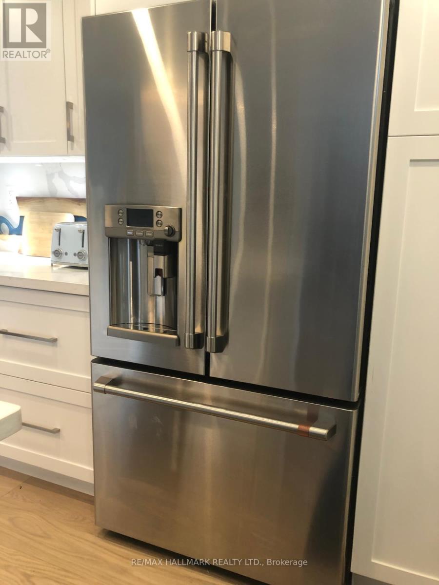 203 Elmhurst Avenue, Toronto, Ontario  M2N 1S2 - Photo 7 - C12635362