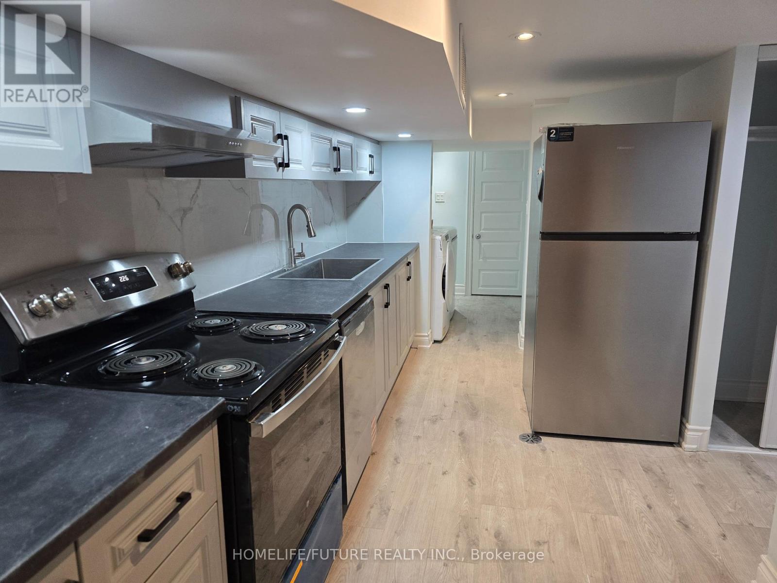 177 Elmhurst Avenue, Toronto, Ontario  M2N 1R9 - Photo 5 - C12635366