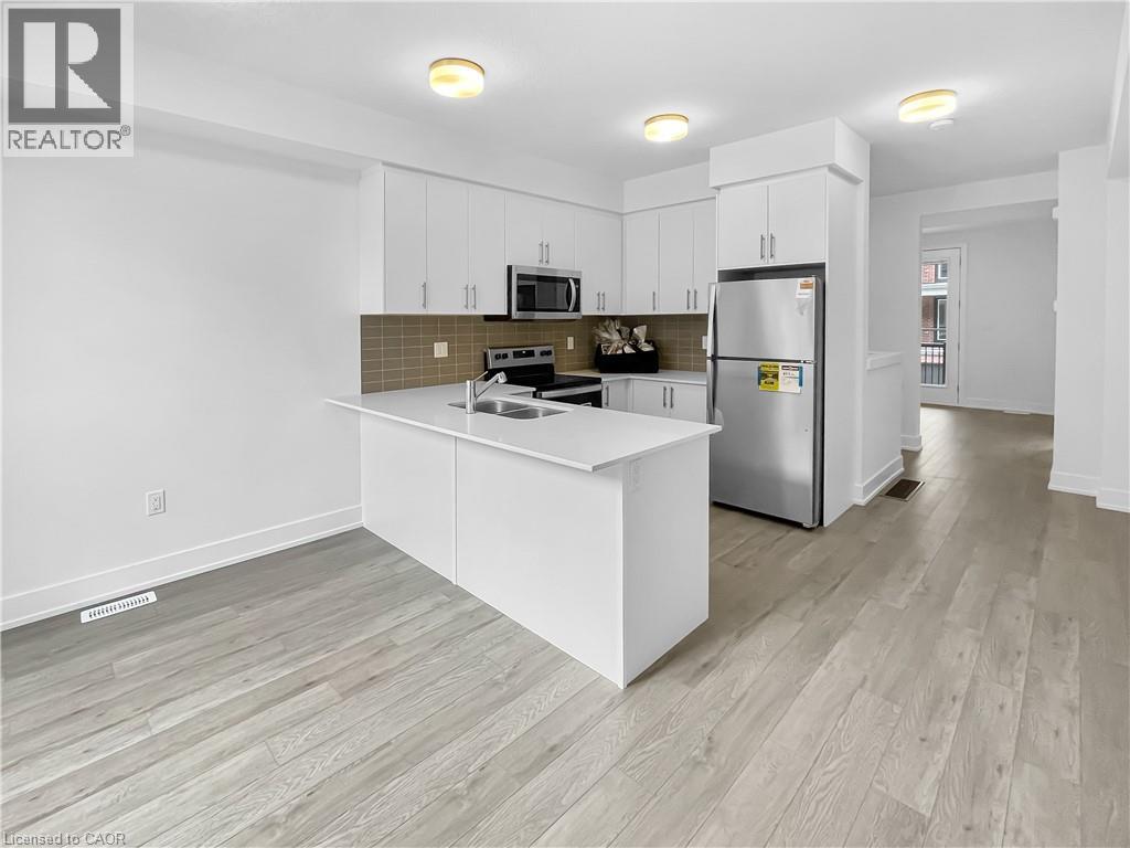 99 Roger Street Unit# 37, Waterloo, Ontario N2J 0G1 - Photo 3 - 40794071