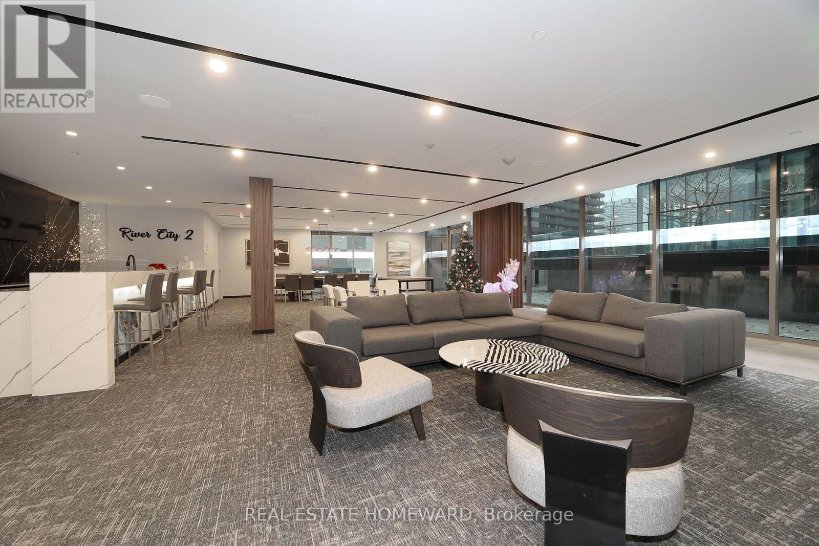 520 - 32 Trolley Crescent, Toronto, Ontario  M5A 0E8 - Photo 19 - C12632342