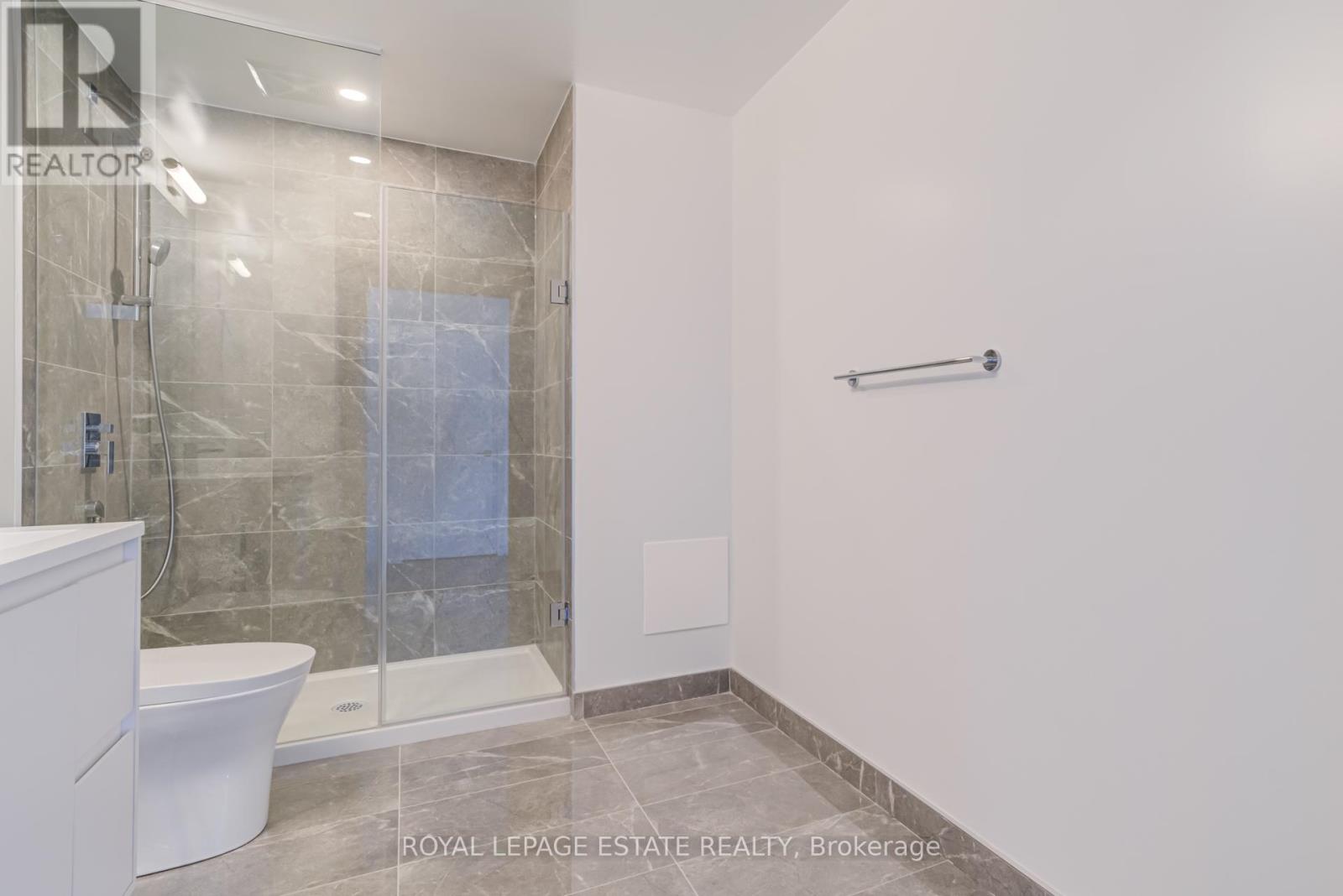 1511 - 1 Quarrington Lane, Toronto, Ontario  M3C 0S4 - Photo 13 - C12635376