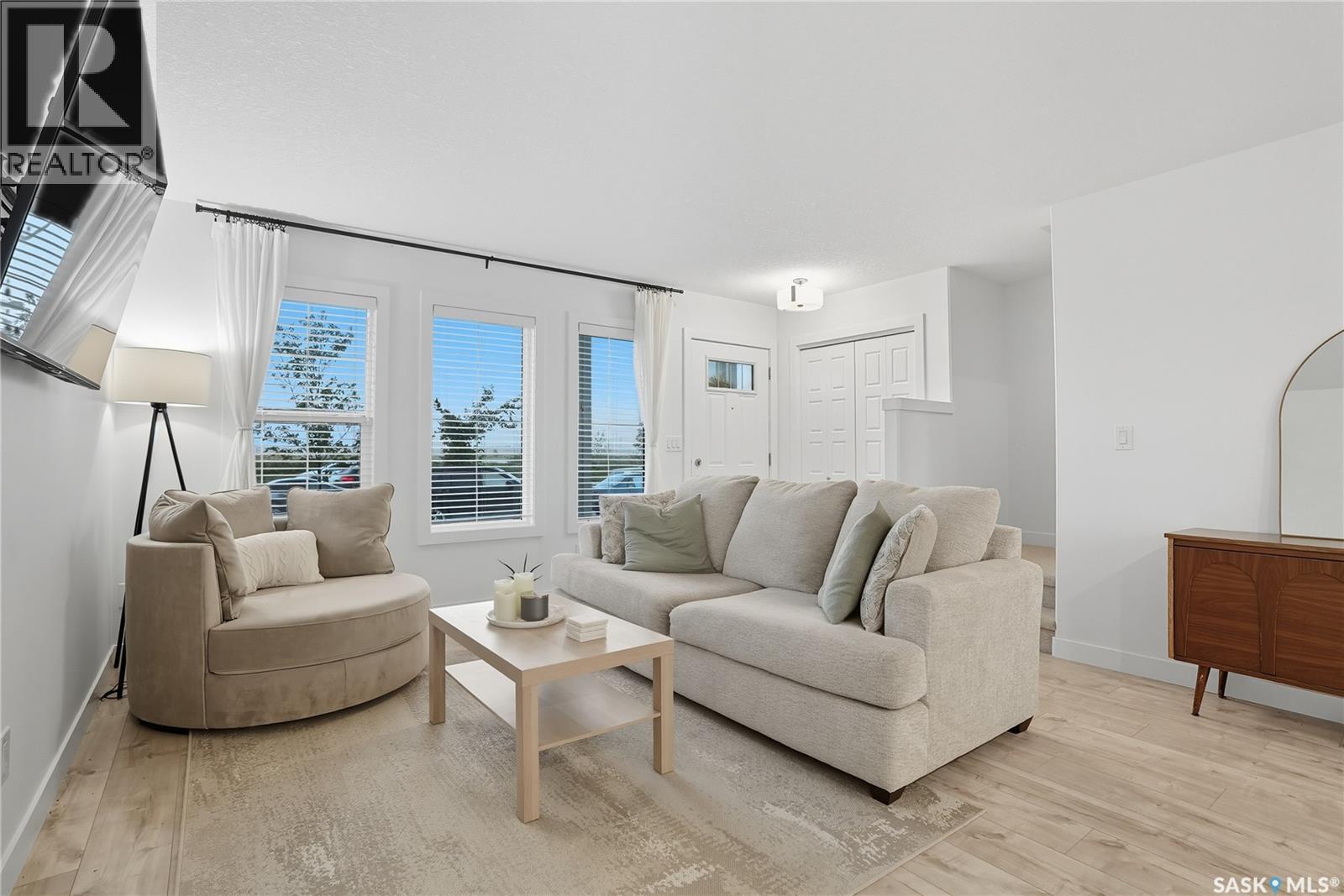 304 Mcormond Drive, Saskatoon, Saskatchewan  S7V 0W9 - Photo 5 - SK025669