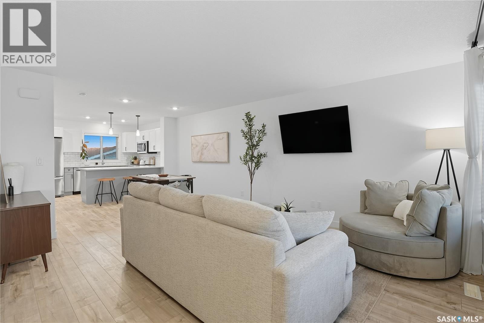 304 Mcormond Drive, Saskatoon, Saskatchewan  S7V 0W9 - Photo 6 - SK025669