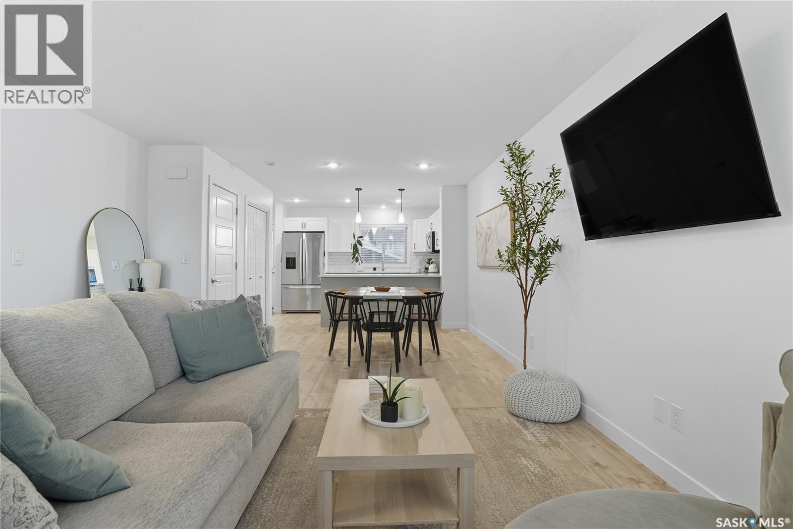 304 Mcormond Drive, Saskatoon, Saskatchewan  S7V 0W9 - Photo 8 - SK025669