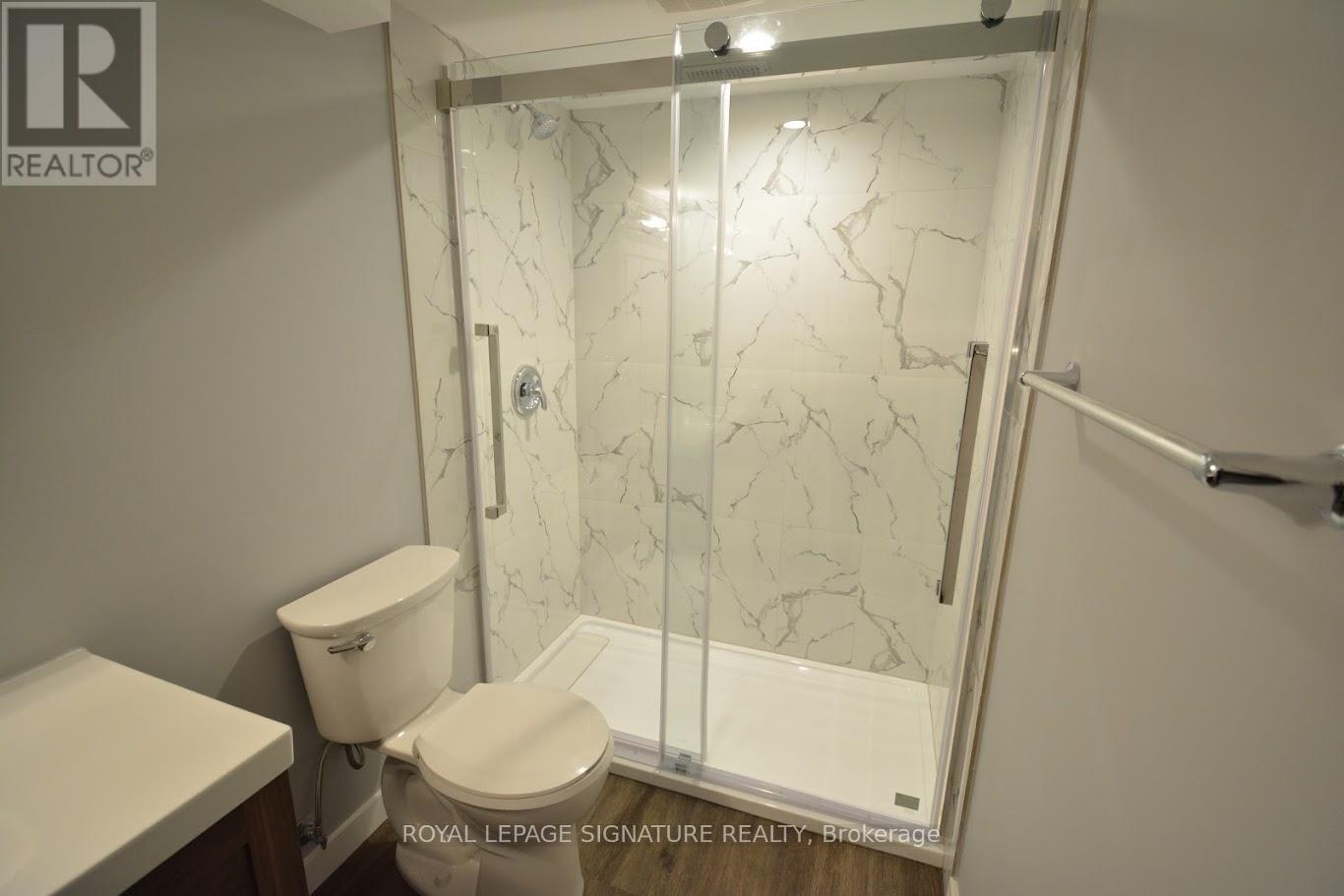 131 Highman Avenue, Cambridge, Ontario  N1R 3M2 - Photo 4 - X12635374