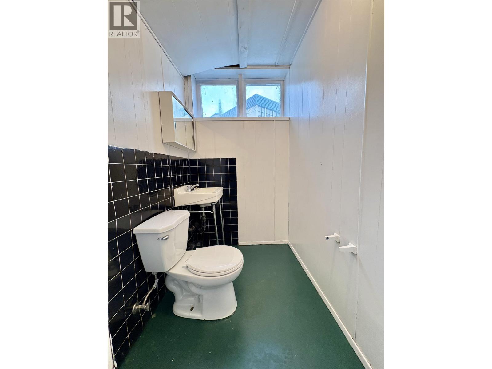 734 Preston Road, Prince George, British Columbia  V2K 1A8 - Photo 13 - R3070870