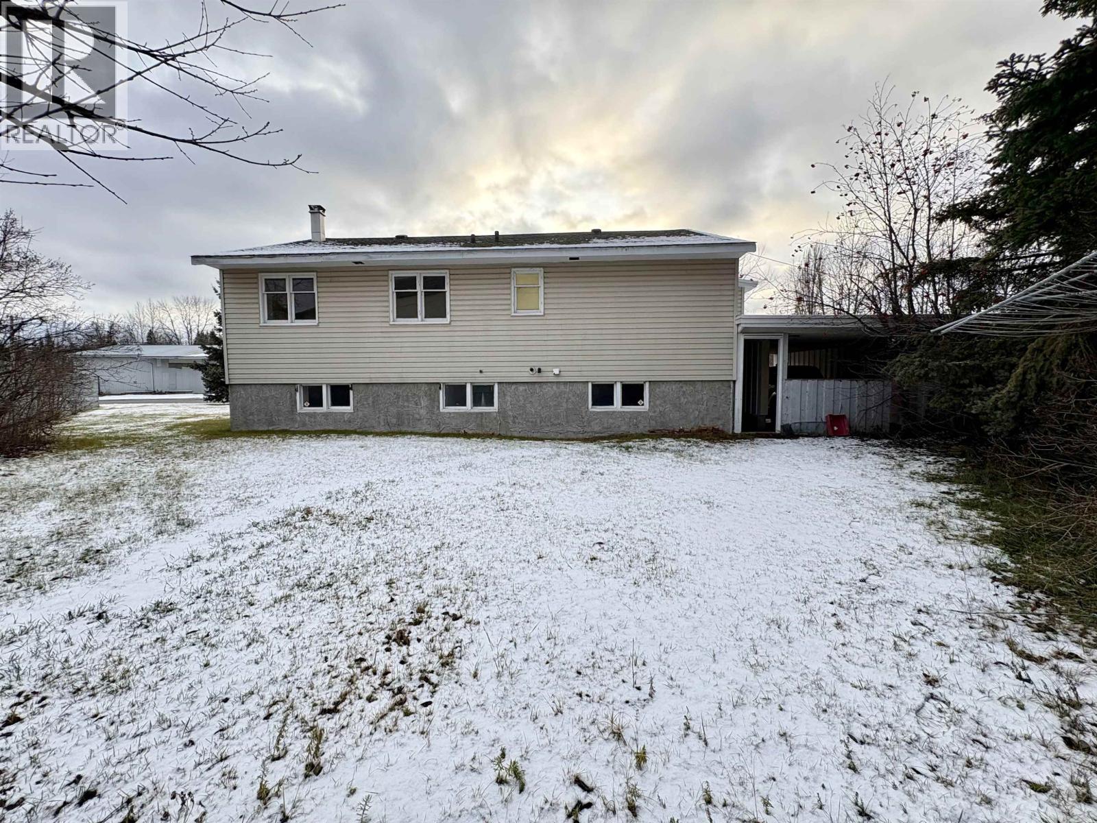 734 Preston Road, Prince George, British Columbia  V2K 1A8 - Photo 16 - R3070870