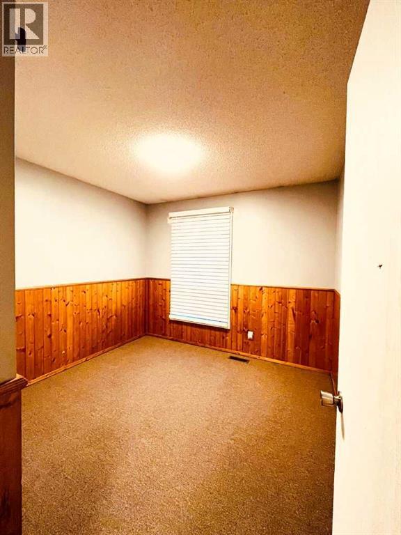 5625 Templehill Road Ne, Calgary, Alberta  T1Y 4C1 - Photo 24 - A2271535