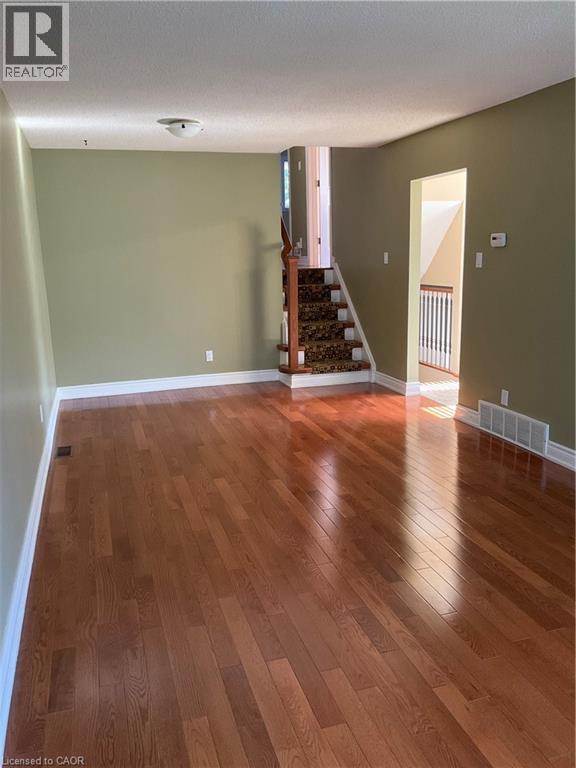 486b Kingscourt Drive, Waterloo, Ontario  N2K 2Y7 - Photo 13 - 40794079