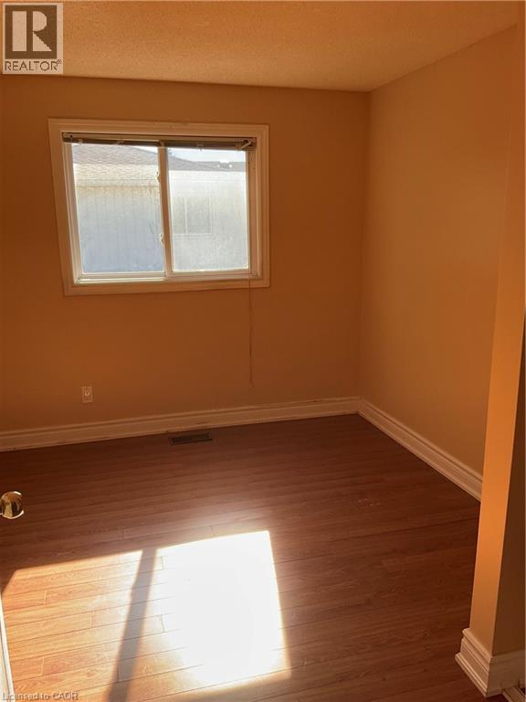 486b Kingscourt Drive, Waterloo, Ontario  N2K 2Y7 - Photo 20 - 40794079