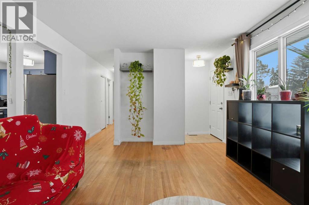 67 Margate Place Ne, Calgary, Alberta  T2A 3E4 - Photo 10 - A2274551