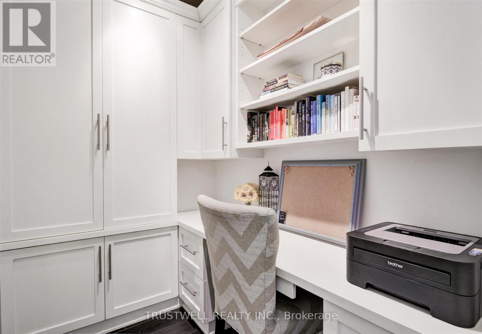 1611 - 83 Redpath Avenue, Toronto, Ontario  M4S 0A2 - Photo 3 - C12635412