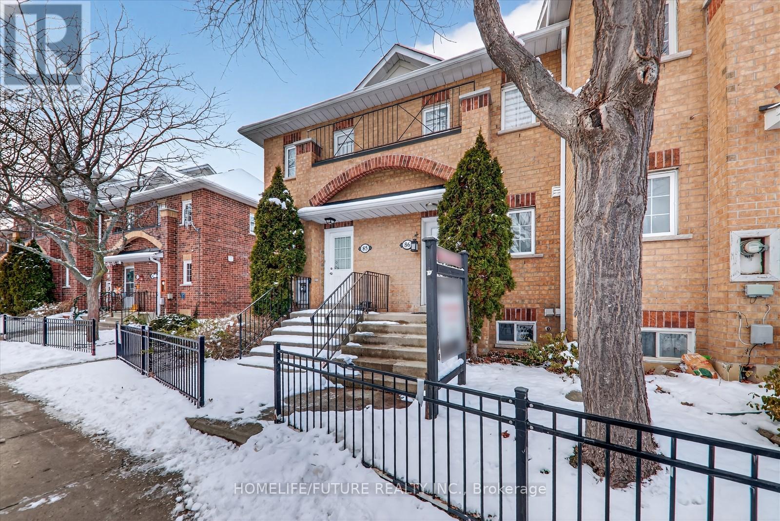 86 - 2 Hedge End Road, Toronto, Ontario M1B 5Z8 - Photo 3 - E12635384