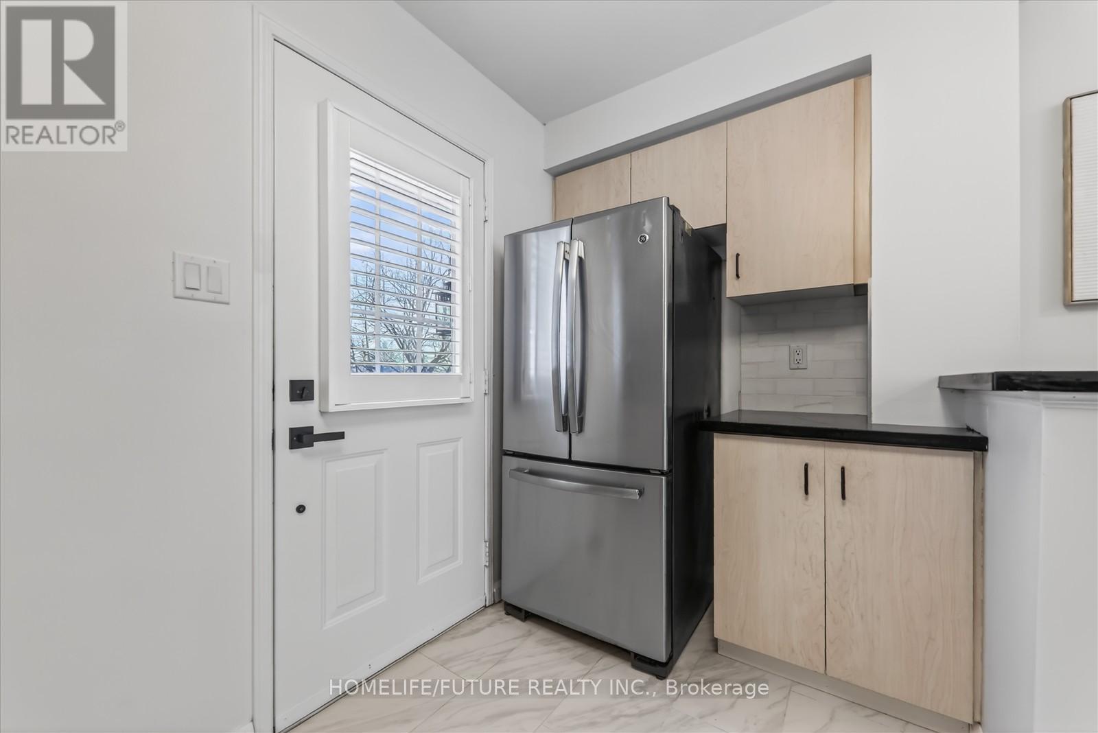 86 - 2 Hedge End Road, Toronto, Ontario M1B 5Z8 - Photo 5 - E12635384