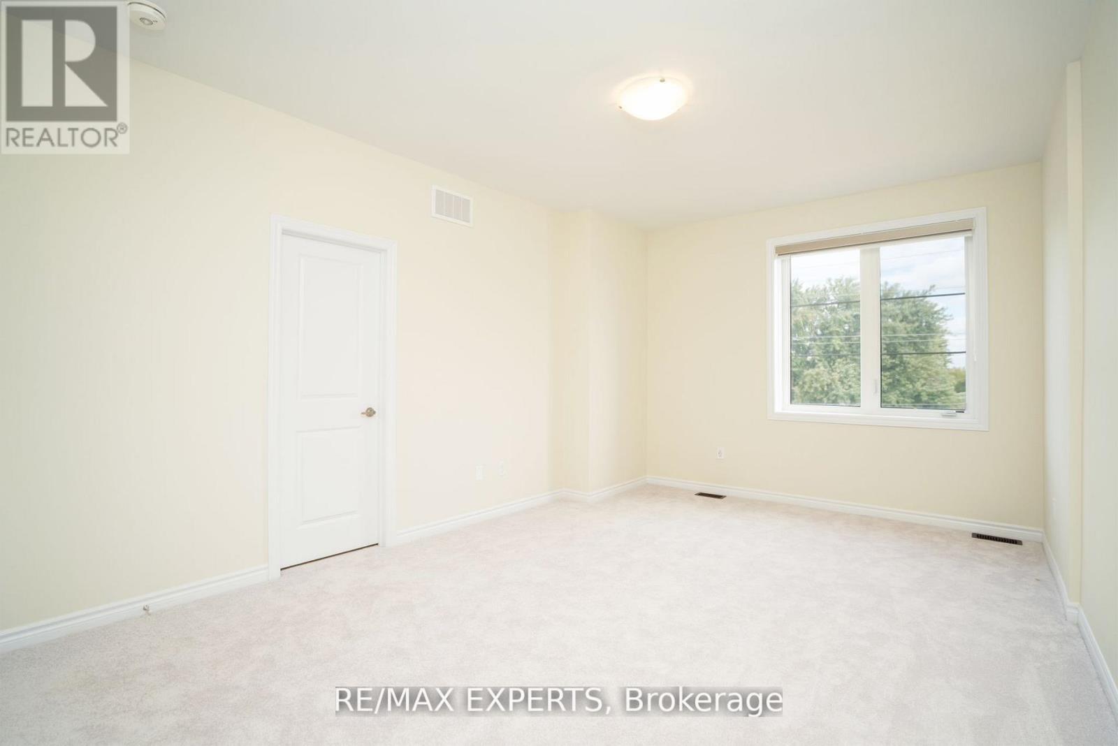 1455 National Common Crescent, Burlington, Ontario  L7P 0V7 - Photo 11 - W12635388