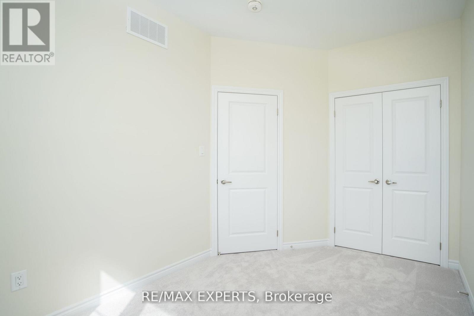 1455 National Common Crescent, Burlington, Ontario  L7P 0V7 - Photo 17 - W12635388