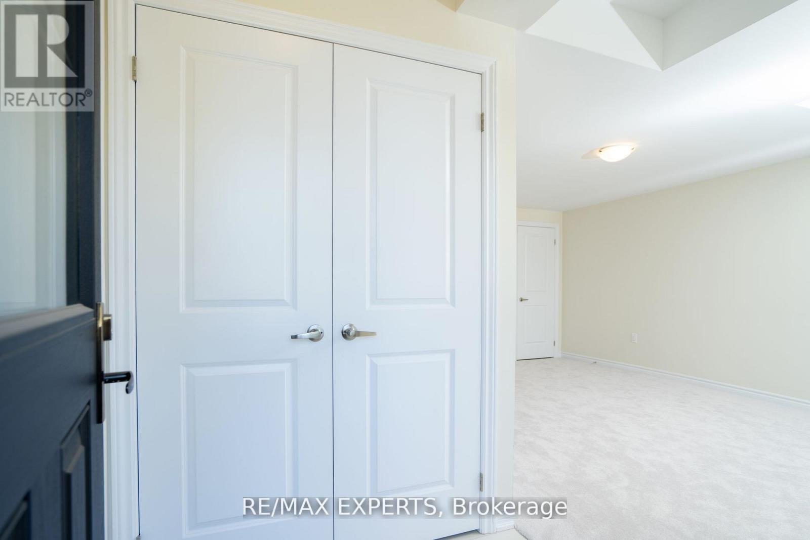 1455 National Common Crescent, Burlington, Ontario  L7P 0V7 - Photo 25 - W12635388