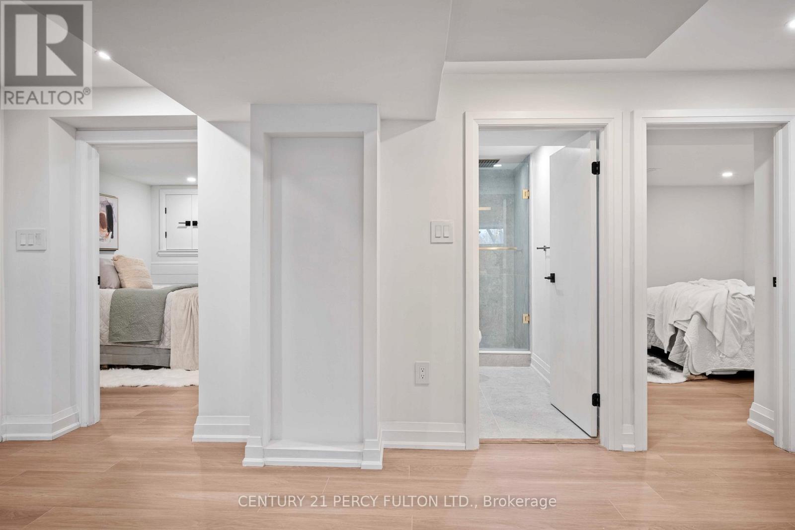 3 Learmont Drive, Toronto, Ontario  M9R 2E3 - Photo 38 - W12635418