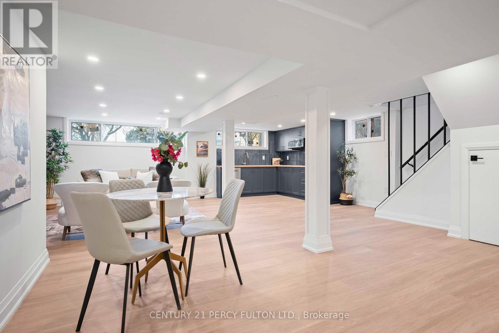 3 Learmont Drive, Toronto, Ontario  M9R 2E3 - Photo 41 - W12635418