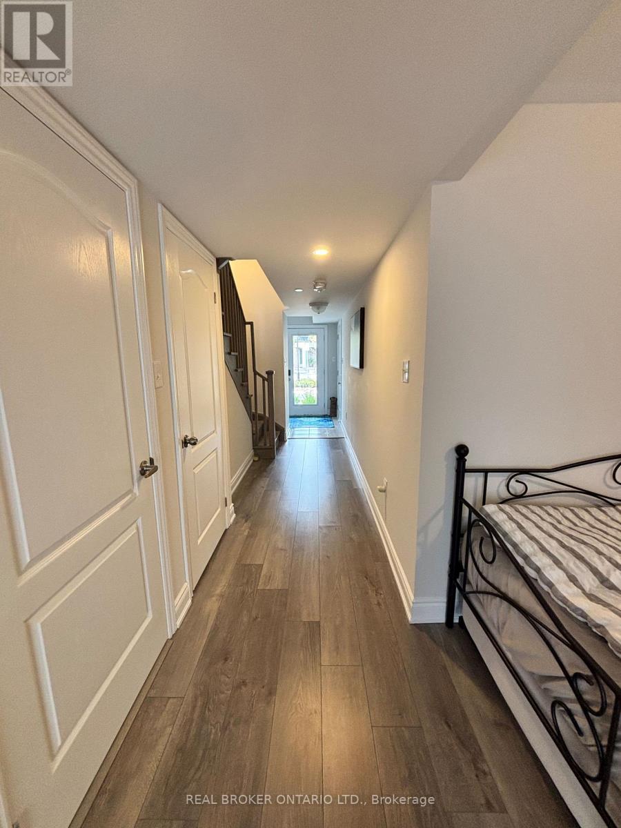 113 Marina Village Drive, Georgian Bay (Baxter), Ontario  L0K 1S0 - Photo 5 - X12635428