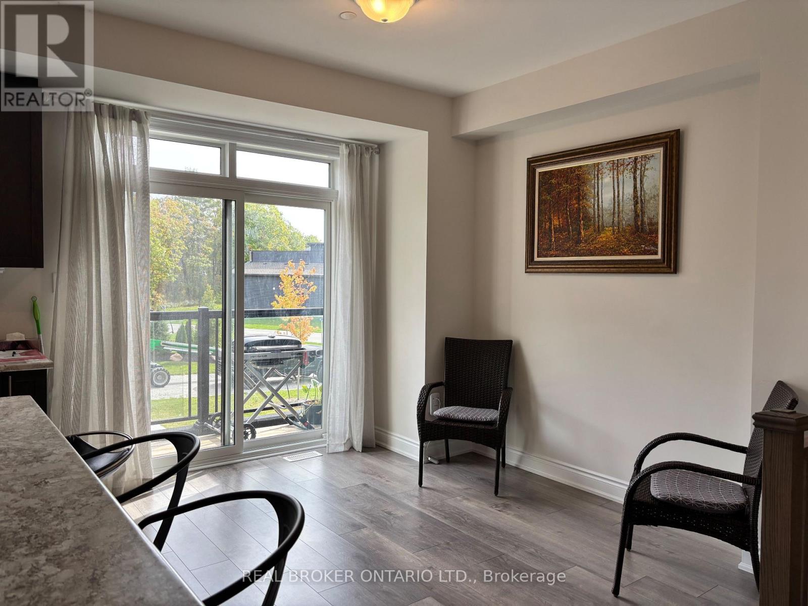 113 Marina Village Drive, Georgian Bay (Baxter), Ontario  L0K 1S0 - Photo 7 - X12635428