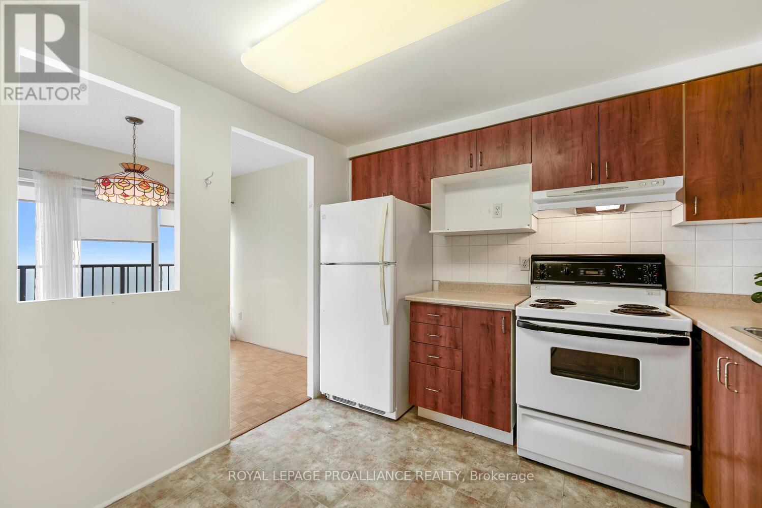 508 - 109 King Street E, Brockville, Ontario  K6V 1B8 - Photo 17 - X12635432