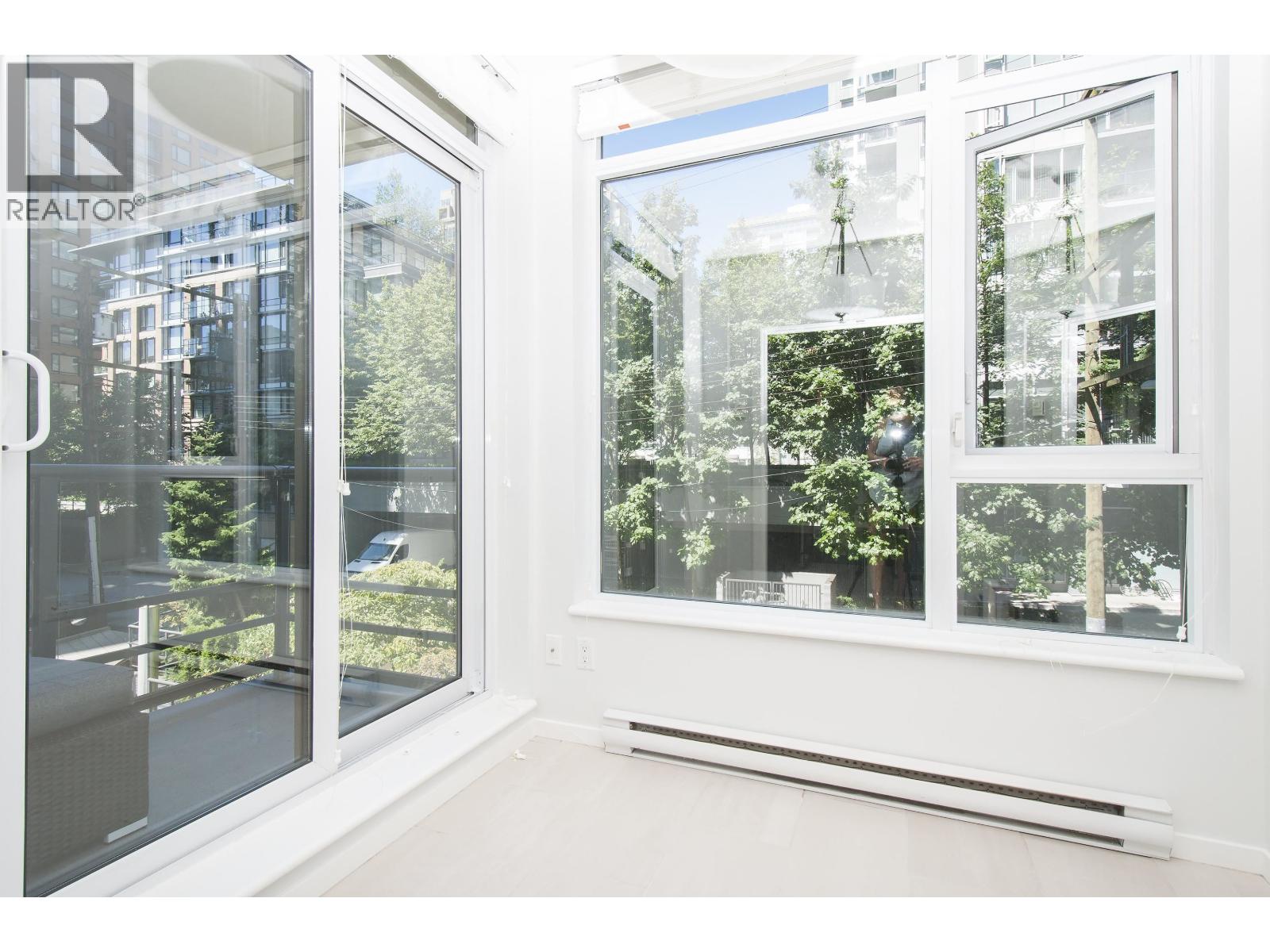 307 1001 Homer Street, Vancouver, British Columbia  V6B 1M9 - Photo 10 - R3074026