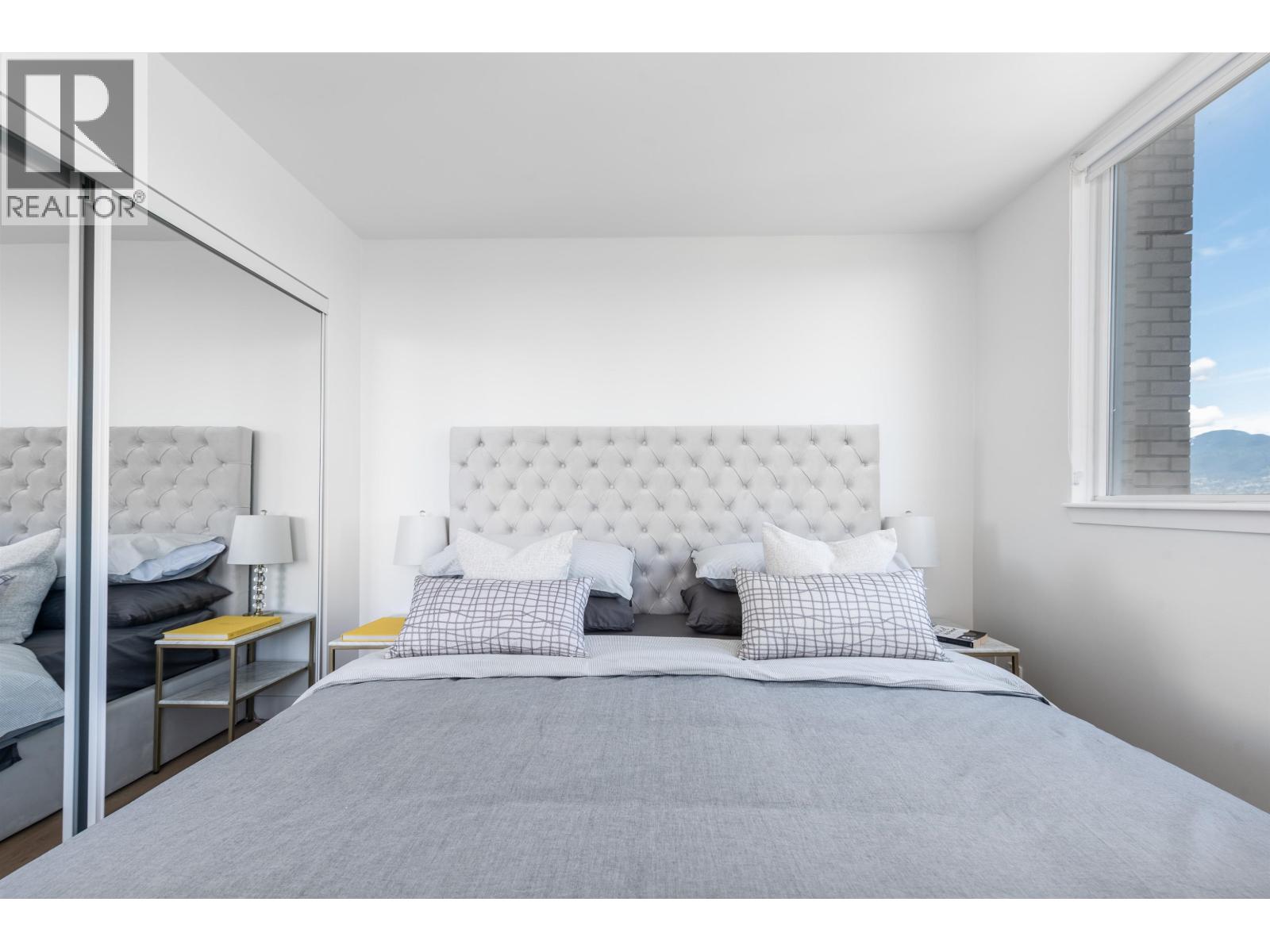 2208 63 Keefer Place, Vancouver, British Columbia  V6B 6N6 - Photo 5 - R3074029