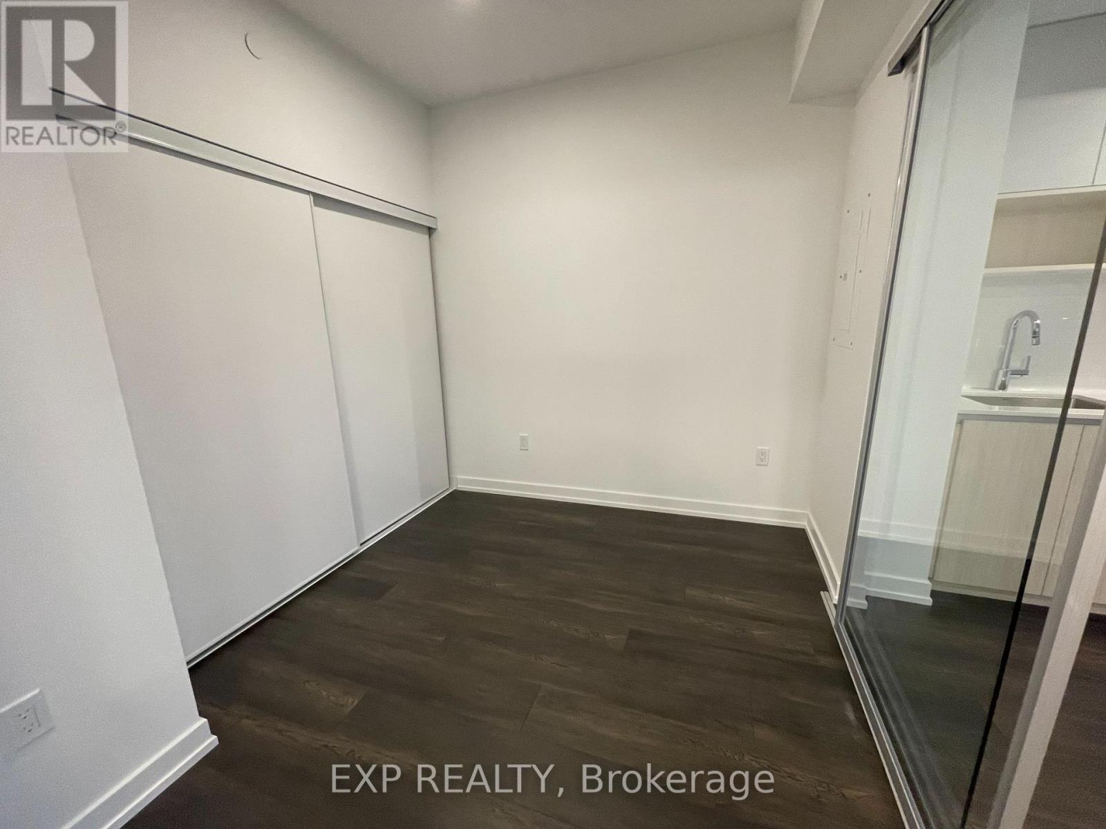 521 - 799 The Queensway, Toronto, Ontario  M8Z 0H3 - Photo 11 - W12635436